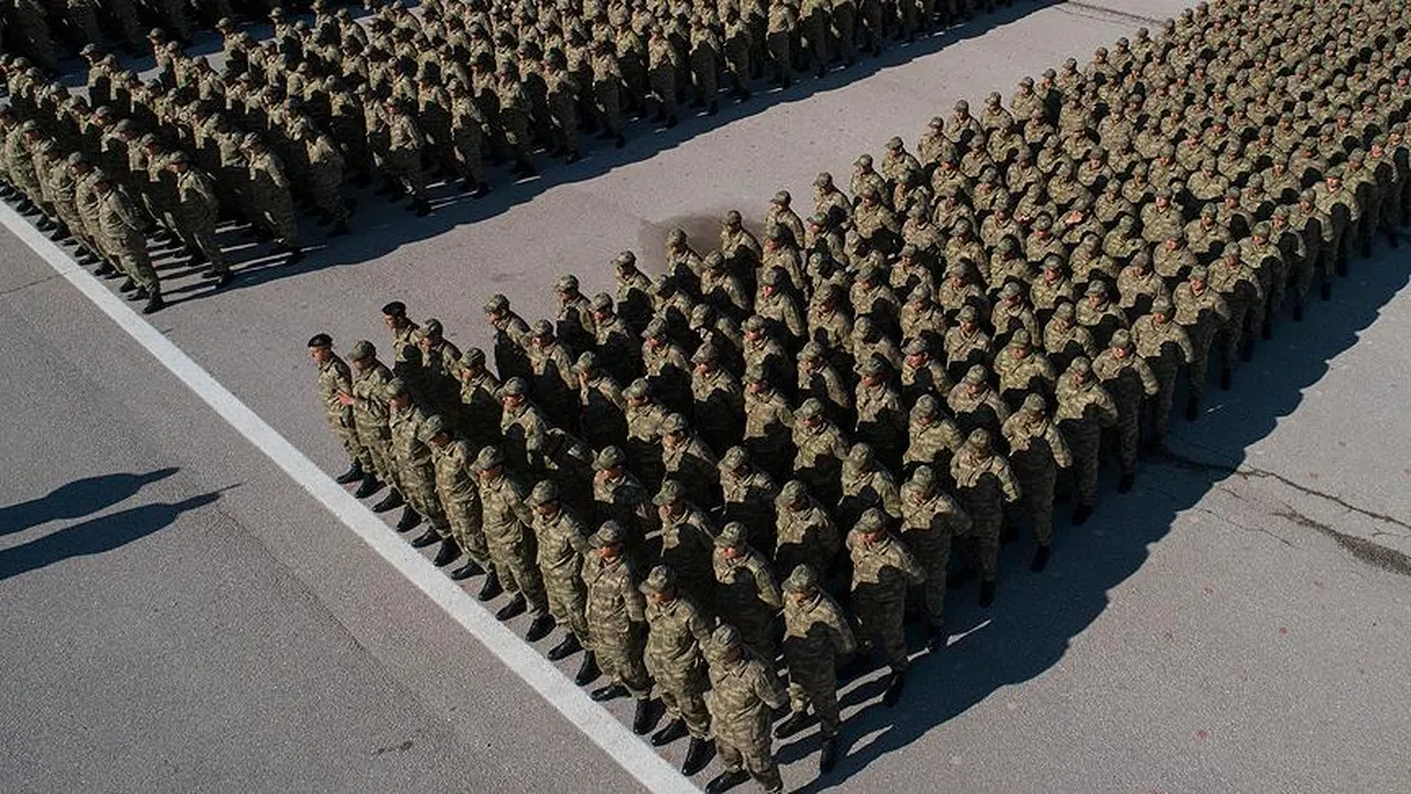 Askerlik yerleri belli oldu mu? Şubat 2026 sevk tarihleri duyuruldu!