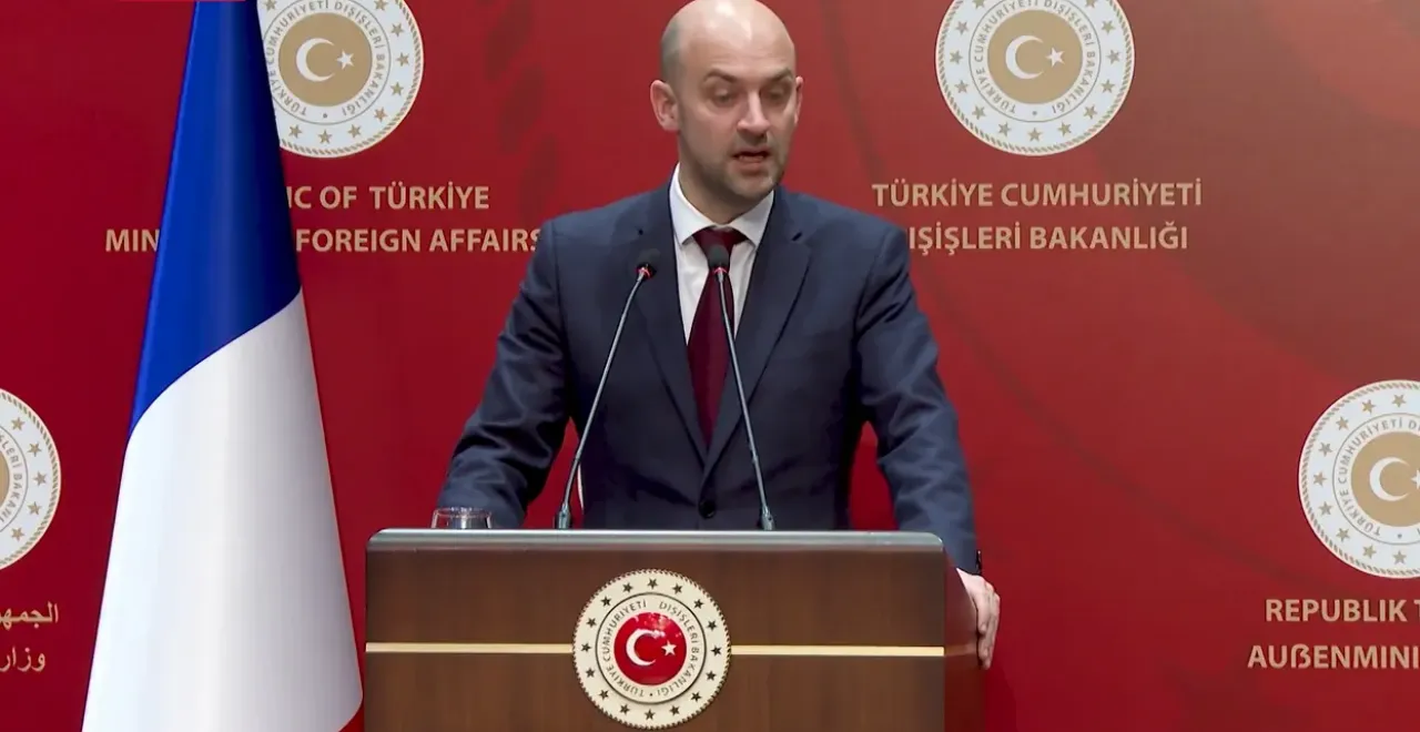 Bakan Fidan, Fransız mevkidaşıyla kameralar karşısında konuştu!  Gümrük birliği ve vize ilk sırada