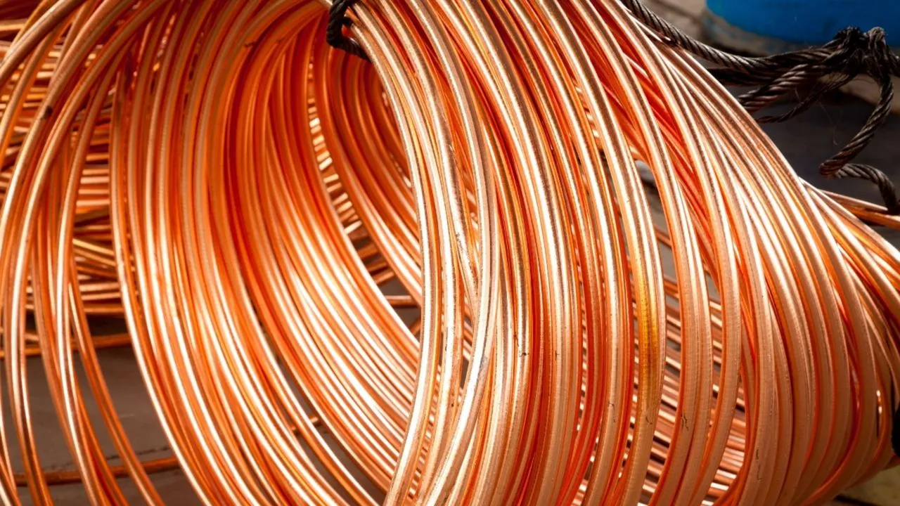 Bakır yatırımı nasıl yapılır? İslam Memiş'ten kritik uyarı: Sosyal medyada köpürtüldü, piyasa puslu