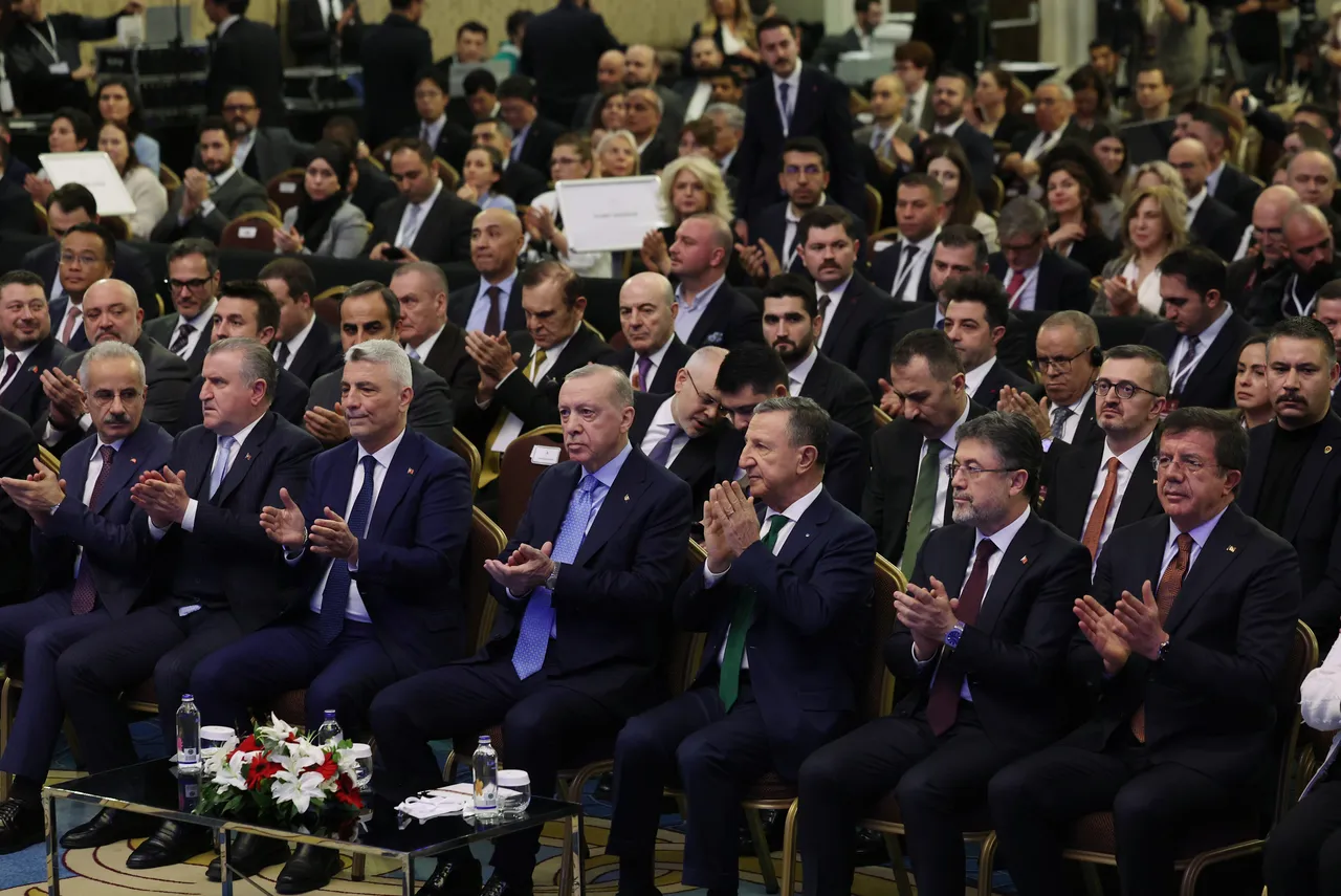 Cumhurbaşkanı'ndan Suriye'ye destek: 3 yanlış da bir doğru etmez