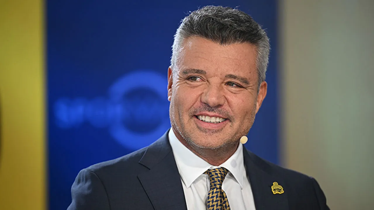 Fenerbahçe'de Sadettin Saran'dan şampiyonluk açıklaması! Taraftara mesaj gönderdi