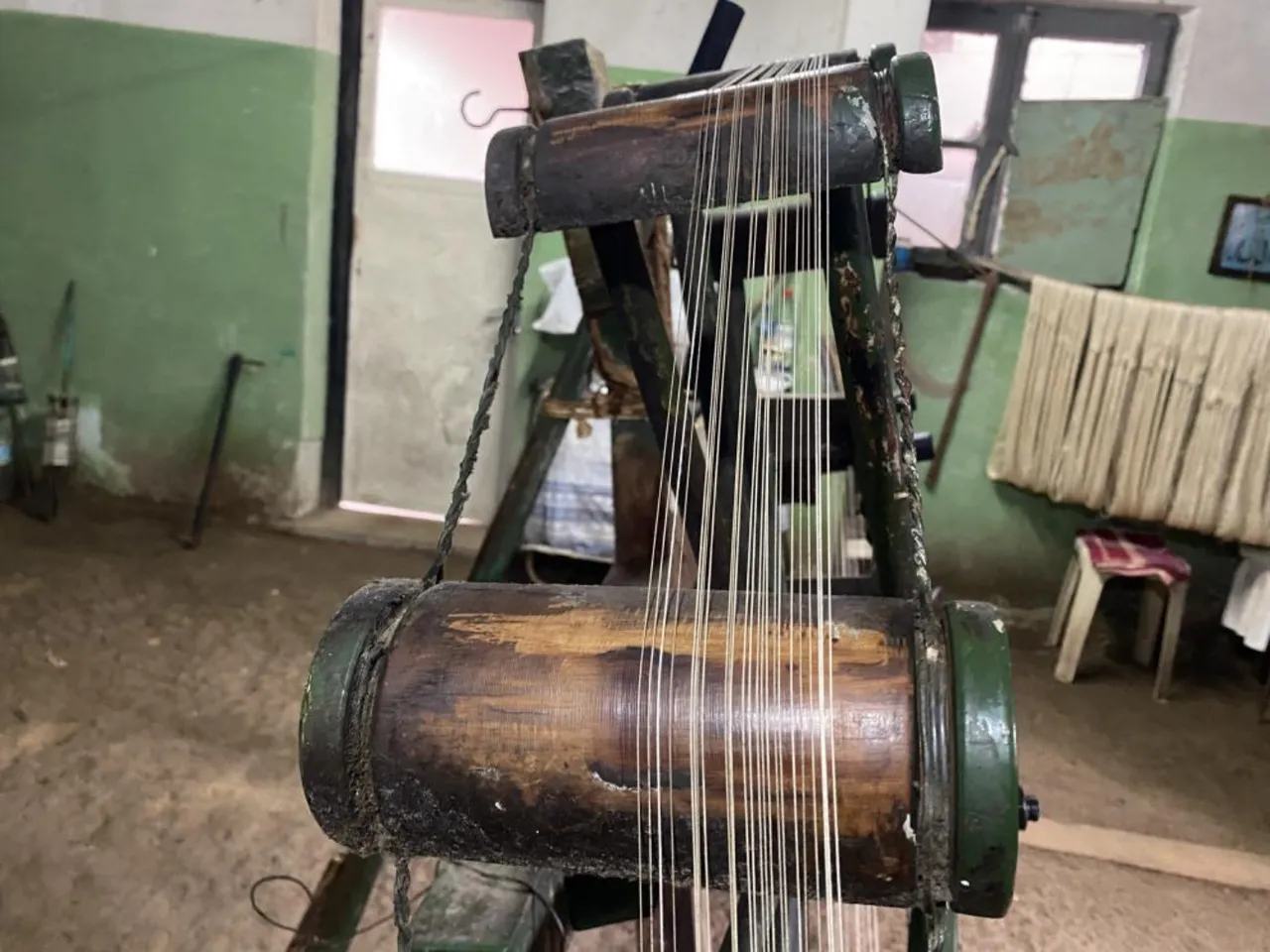 Günde 20 kilometre koşuyor, 680 yıllık sanatı ayakta tutuyor! Osmanlı'dan miras kalan mesleğin son temsilcisi...