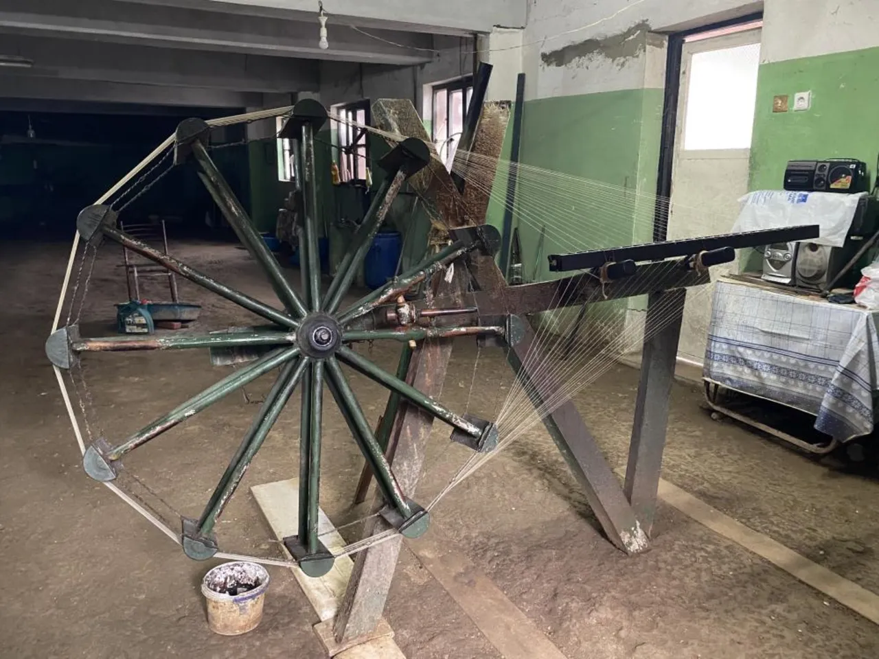 Günde 20 kilometre koşuyor, 680 yıllık sanatı ayakta tutuyor! Osmanlı'dan miras kalan mesleğin son temsilcisi...