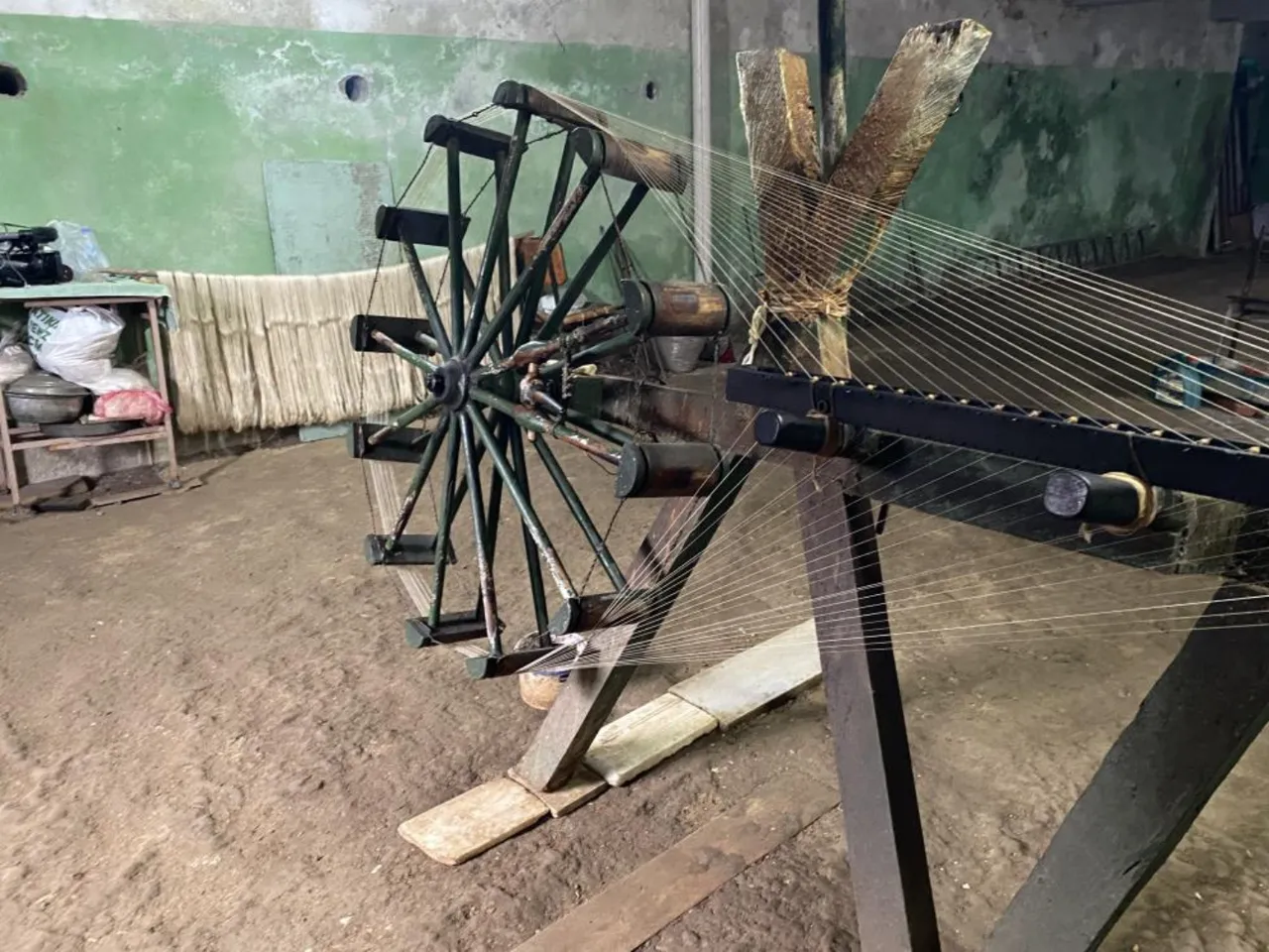 Günde 20 kilometre koşuyor, 680 yıllık sanatı ayakta tutuyor! Osmanlı'dan miras kalan mesleğin son temsilcisi...