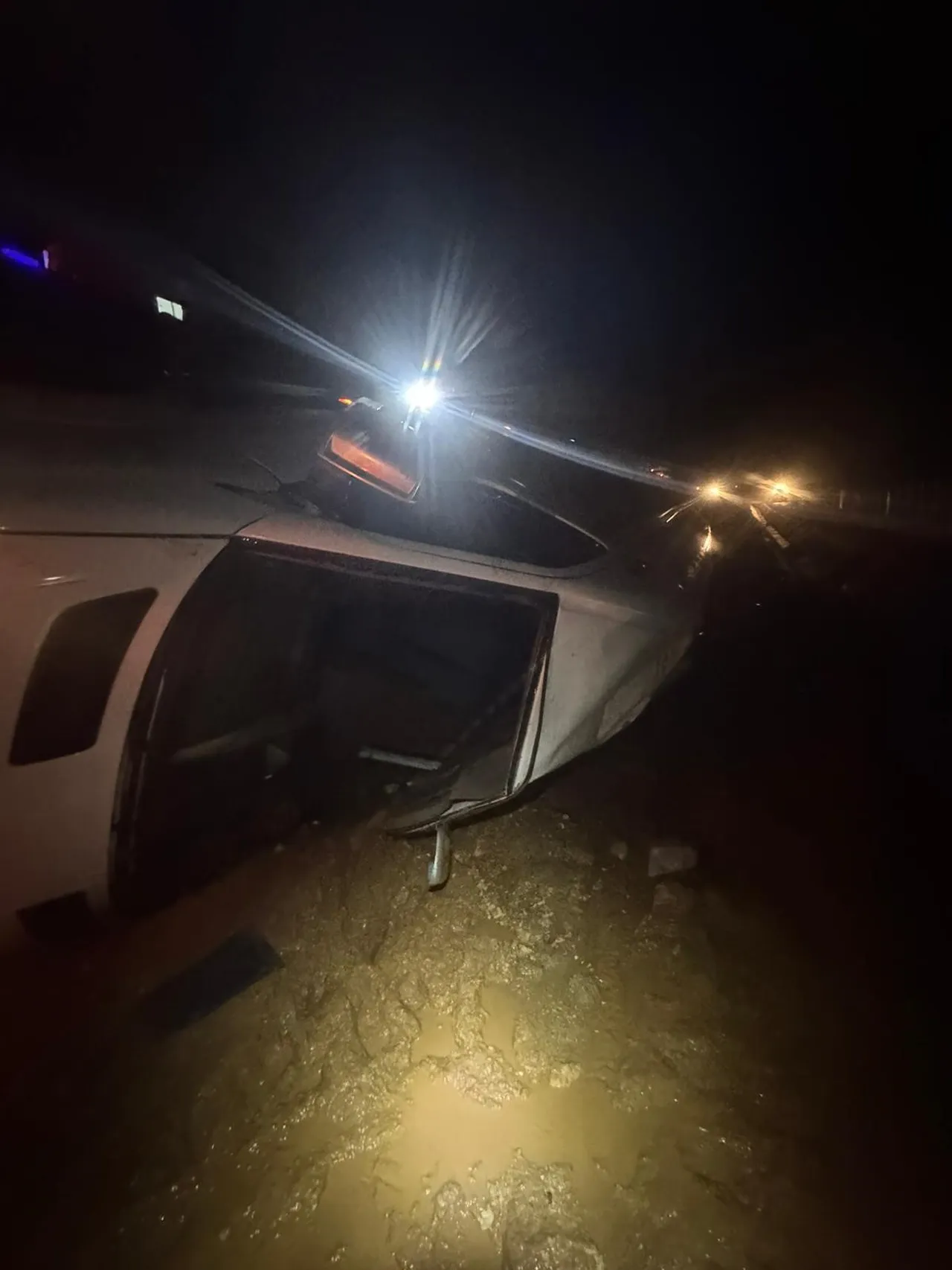 Mersin ve Adana'da işçi servisleri kaza yaptı: Uçuruma yuvarlandılar, çok sayıda yaralı var!