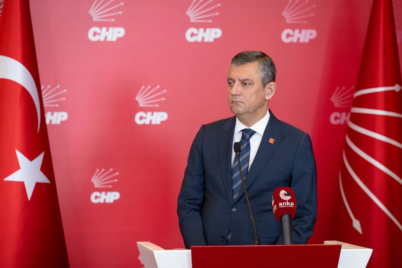 Özgür Özel'den, MHP'li Feti Yıldız'ın çıkışına sert cevap: Keşke demesin, şu kanunu getirsin