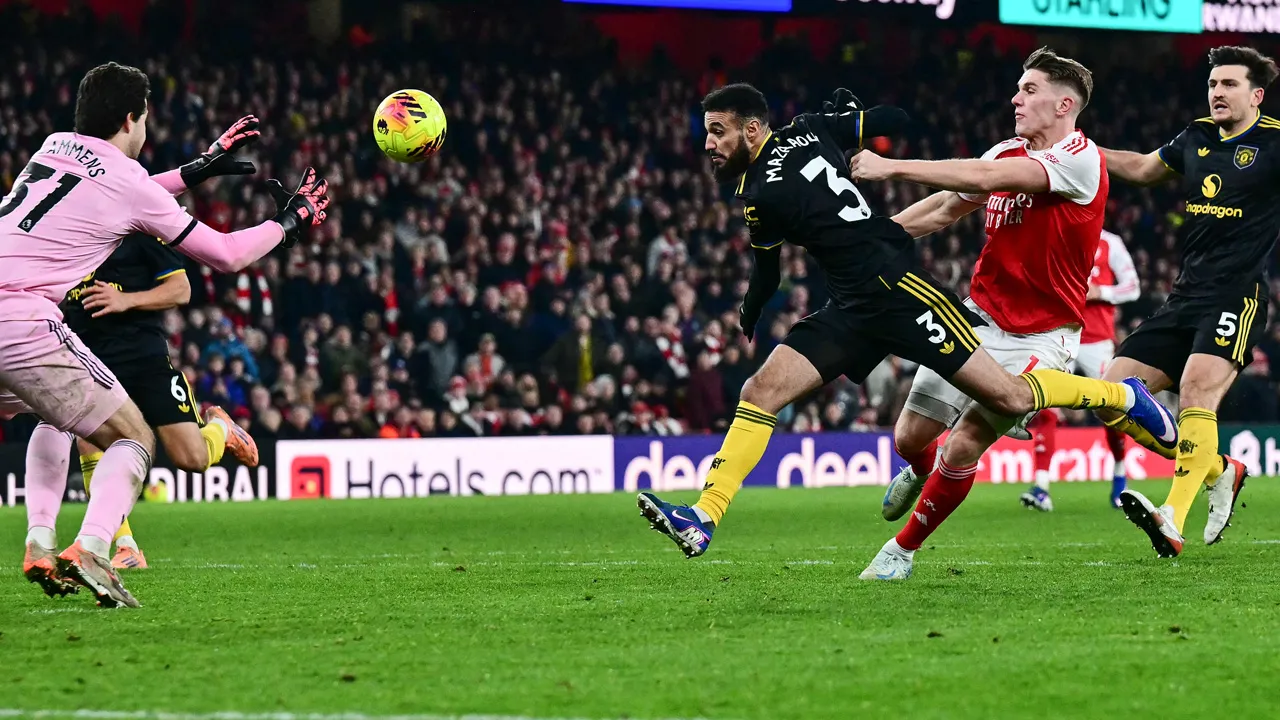 Premier Lig'de toplu sonuçlar ve puan durumu: Zirvede son durum