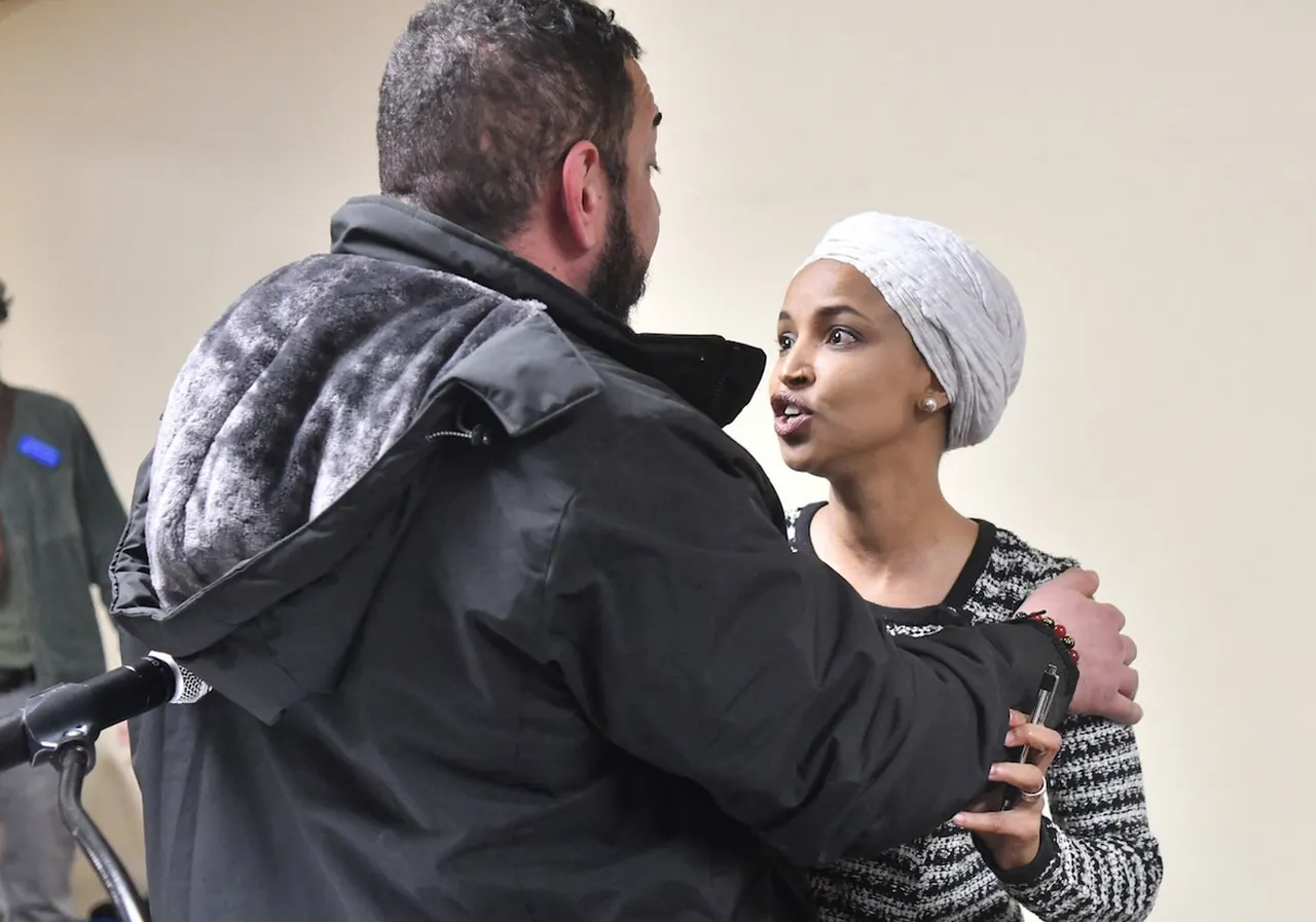 ABDde Müslüman Demokrat Kongre üyesi İlhan Omara şırıngalı saldırı