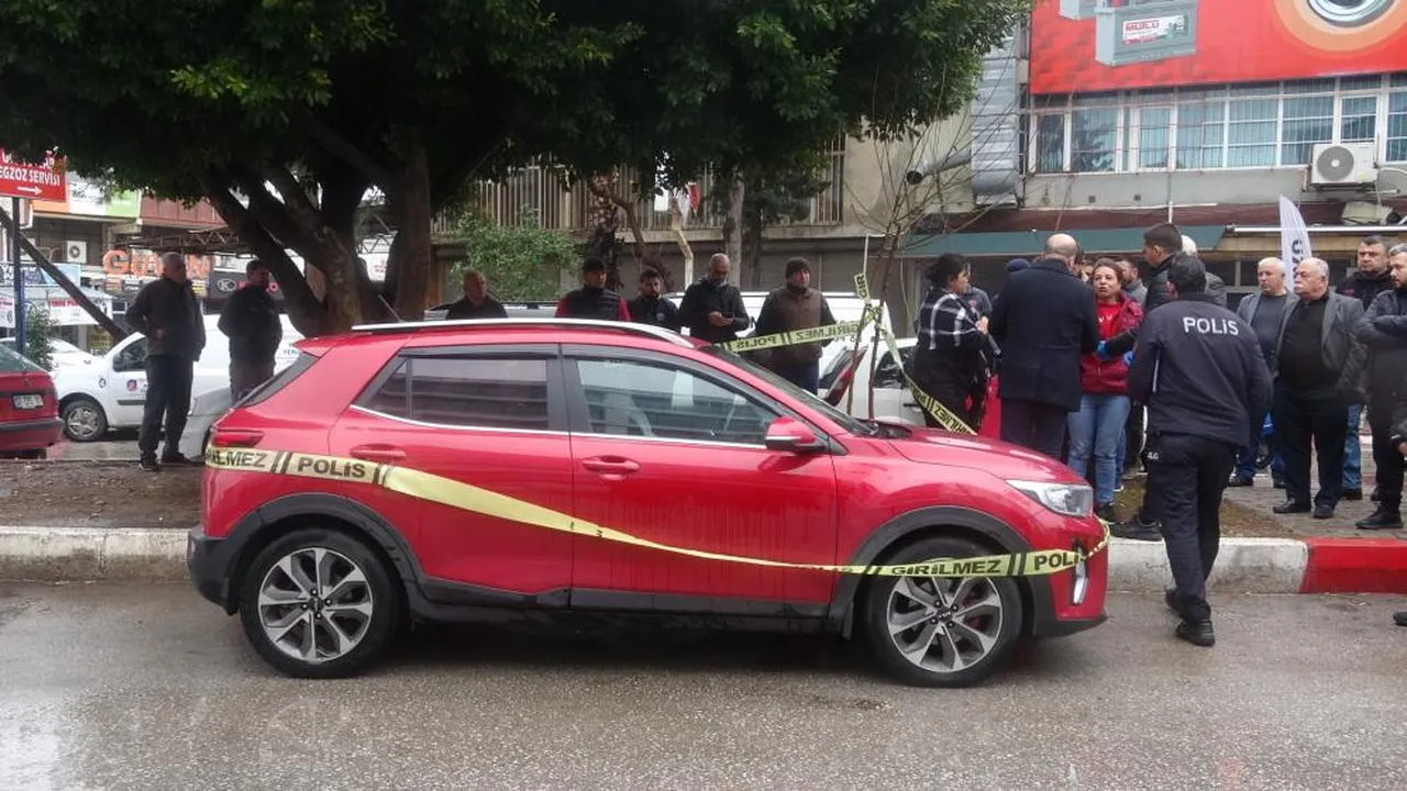 Acı görüntü! Aracında ölü bulundu, eşinin gözyaşları yürekleri dağladı