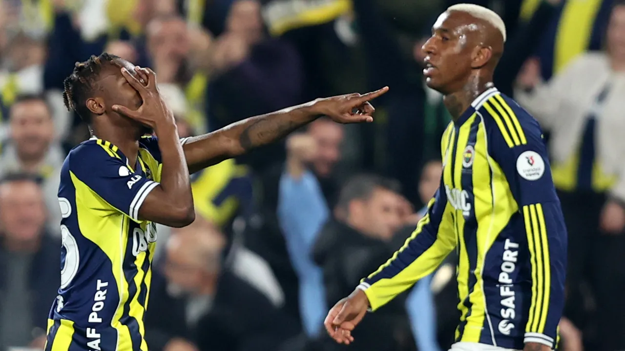 UEFA Avrupa Ligi'nde rakip FCSB: Fenerbahçe'de 2 sakat, 1 cezalı