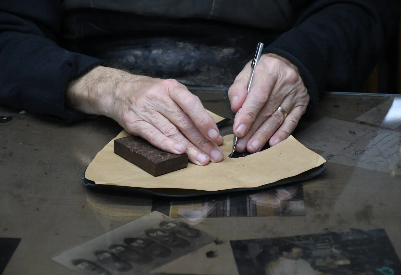 Yeniçerilerin simgesiydi! Osmanlı’dan miras kalan sanat, sayılı ustası kaldı