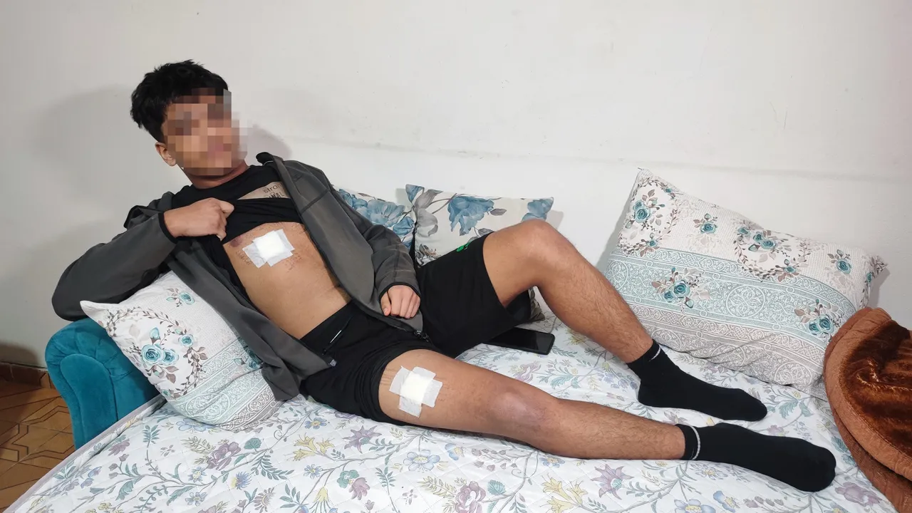 Bir akran dehşeti daha! Darp edip göğsünden ve bacağından bıçakladılar