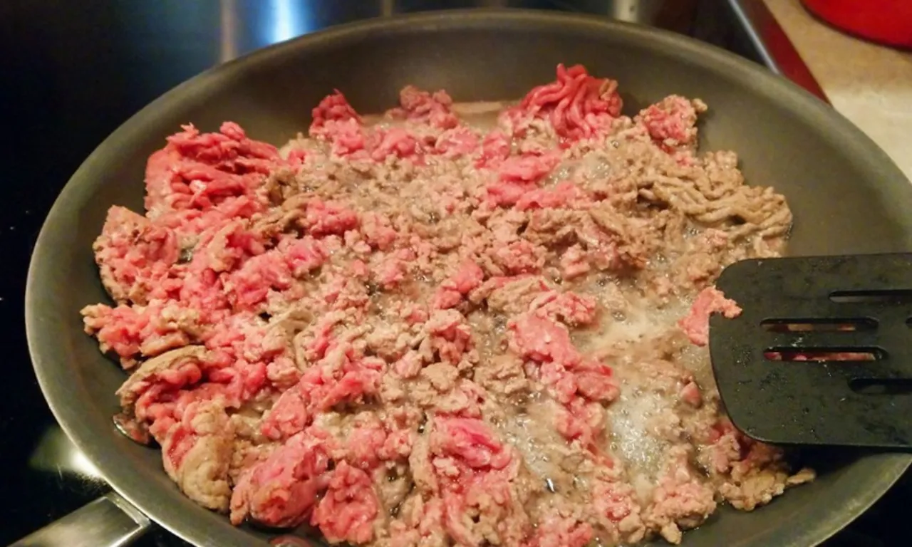 Kıymanın rengi her şeyi ele veriyor! O detay tazeliği gösteriyor