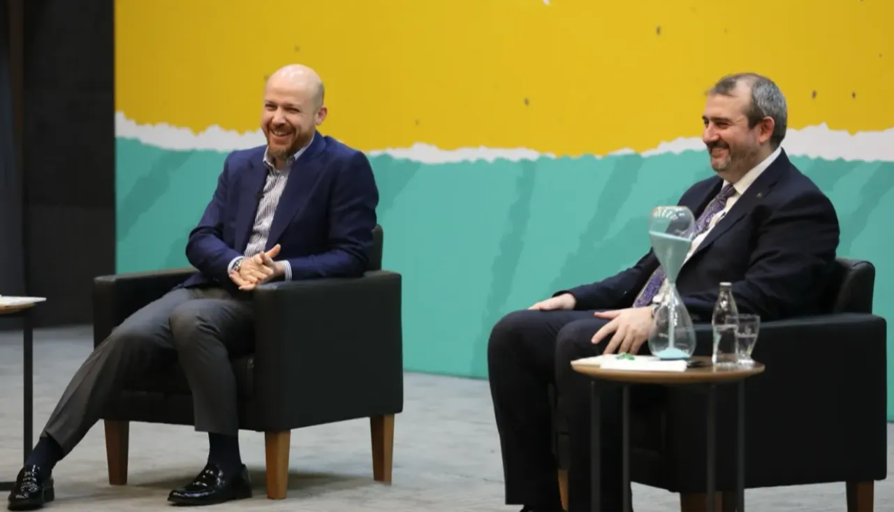 Liseli genç Ne iş yapıyorsunuz? diye sordu, Bilal Erdoğan ilk kez cevapladı