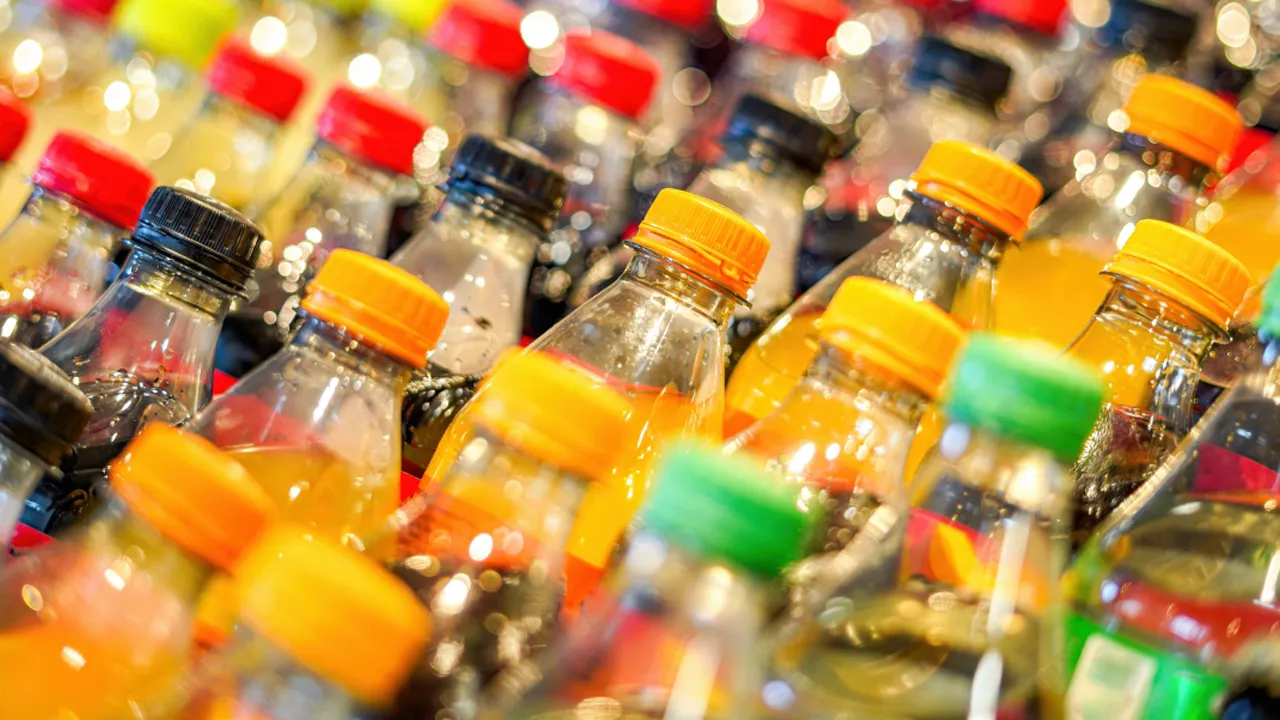 Market raflarındaki skandal! Şişelere idrar karıştırmış, savunması ağızları açık bıraktı