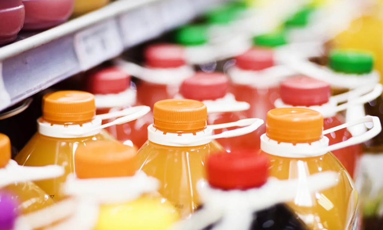 Market raflarındaki skandal! Şişelere idrar karıştırmış, savunması ağızları açık bıraktı