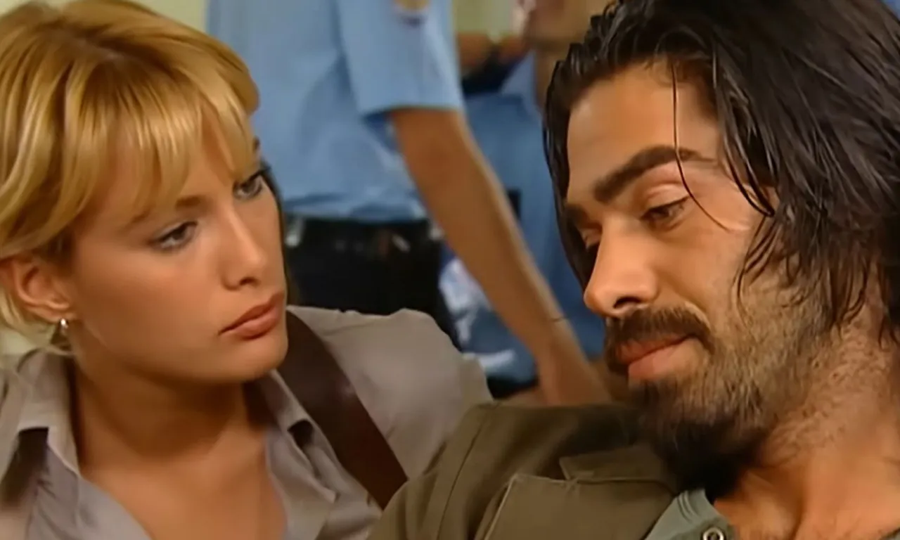 Murathan 16 yaşında! Gamze Özçelik’in oğlu koca delikanlı olmuş