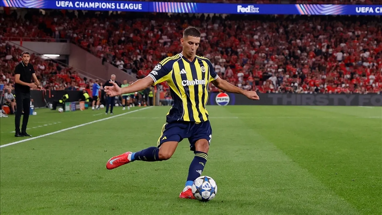 Steaua Bükreş FCSB Fenerbahçe maçı hangi kanalda, canlı yayın şifresiz nerede izlenir? Avrupa Ligi heyecanında son aşama!