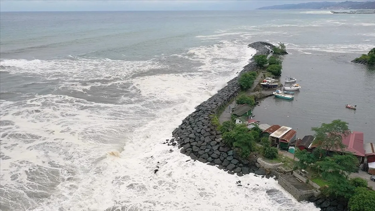 Trabzon depremi sonrası hayati uyarı: Asıl risk denizde değil karada