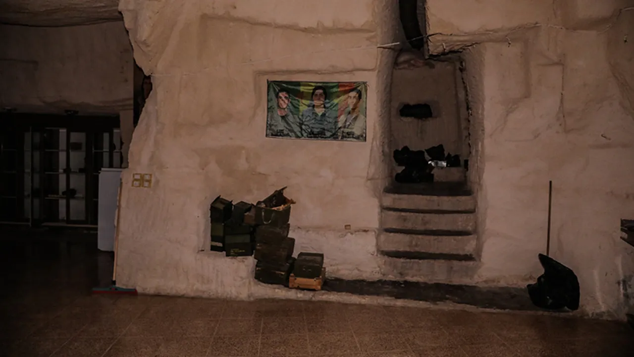 YPG'nin terör üssü: Dağın altına yer altı şehri yapmışlar
