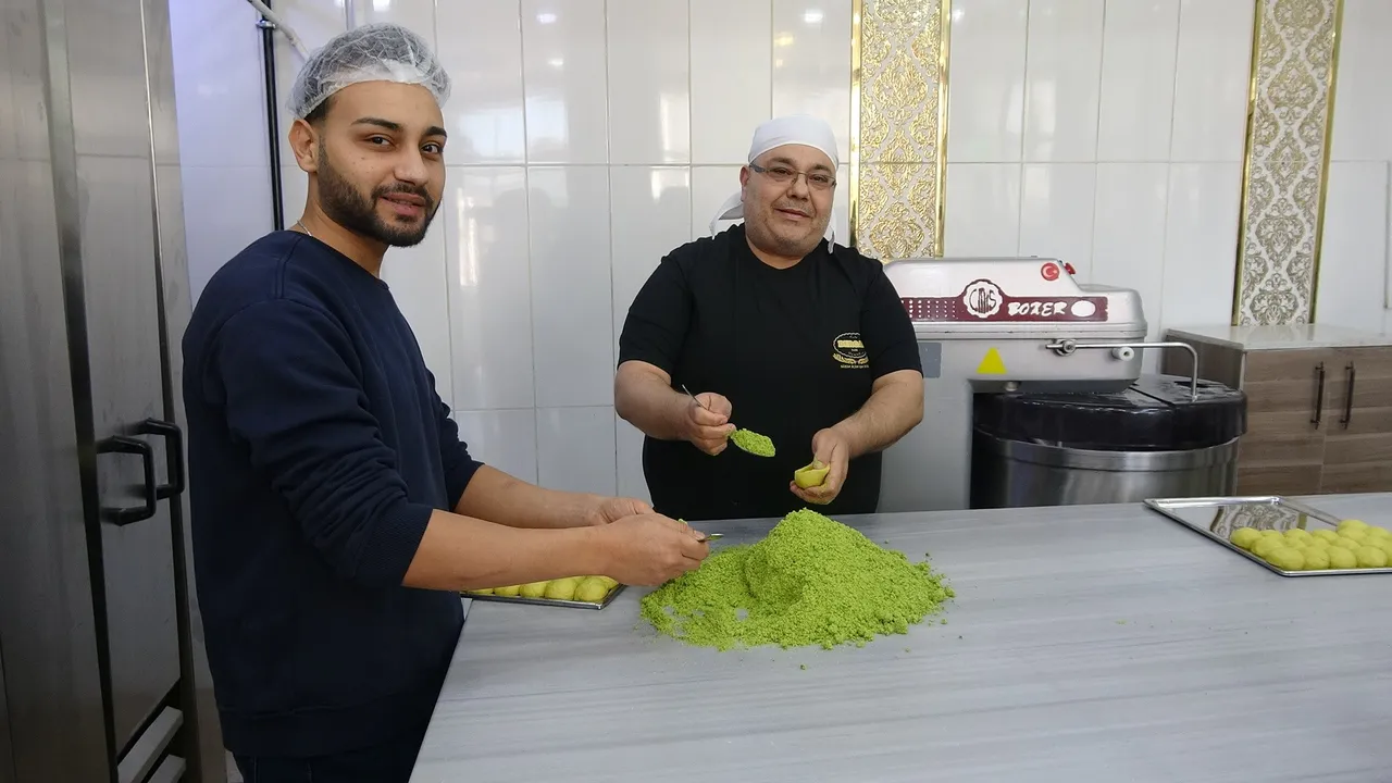 Altın sarısı rengiyle dikkat çekiyor, talep fazla! Yılın 12 ayı yok satıyor