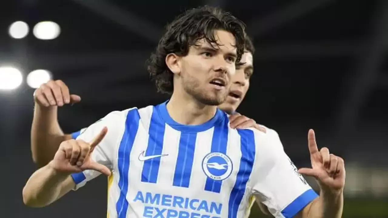 Ferdi Kadıoğlu ilk 11de bekleniyor! Brighton-Burnley maçı hangi kanalda, ne zaman?