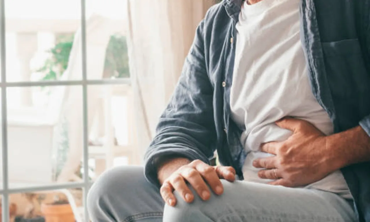 Gecede 8 kez kalkıyordu, 20 yıl tuvalet çilesi çekti! Hastalığı hayatını alt üst etti