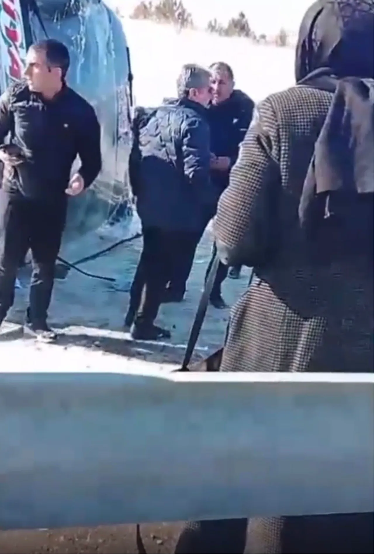 Kars’ta feci kaza: Yolcu otobüsü devrildi, 17 yaralı