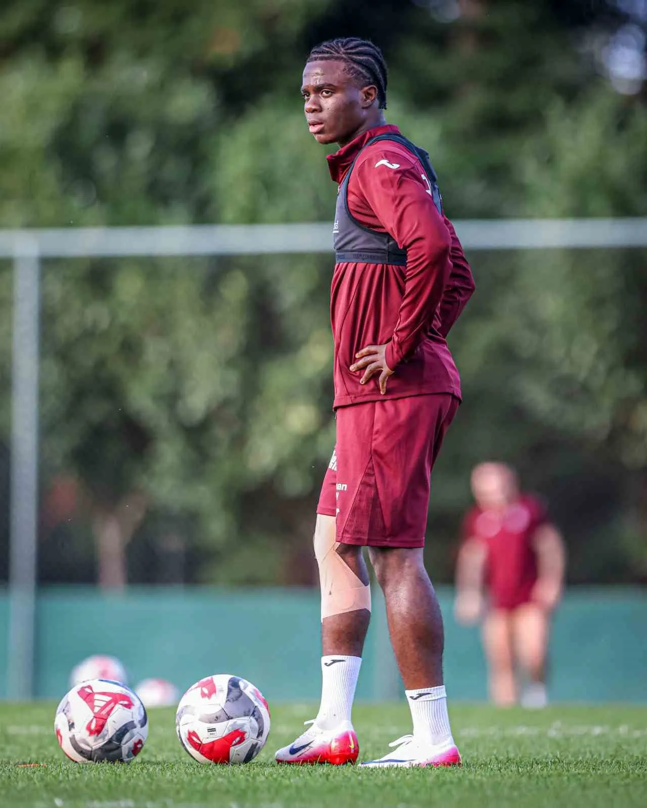 Oulai 6’ya katladı! Trabzonspor'un Fildişili yıldızı Avrupa devlerini peşine taktı