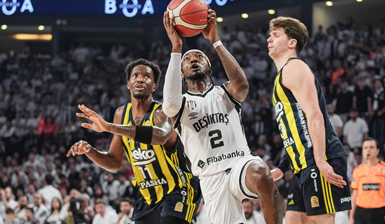 Potada dev derbi: Beşiktaş ve Fenerbahçe karşı karşıya