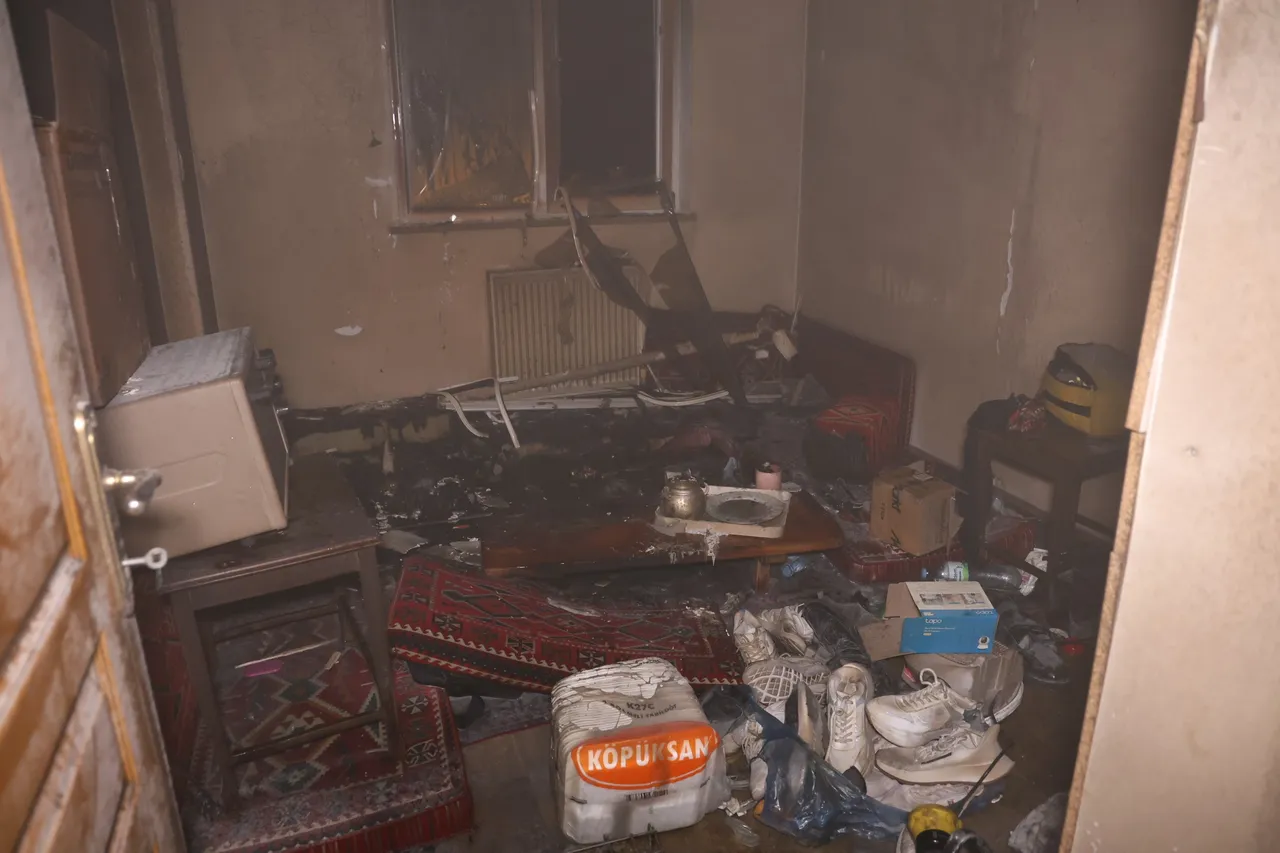 Akılalmaz olay! Tüpten tüpe gaz doldururken evi yaktı