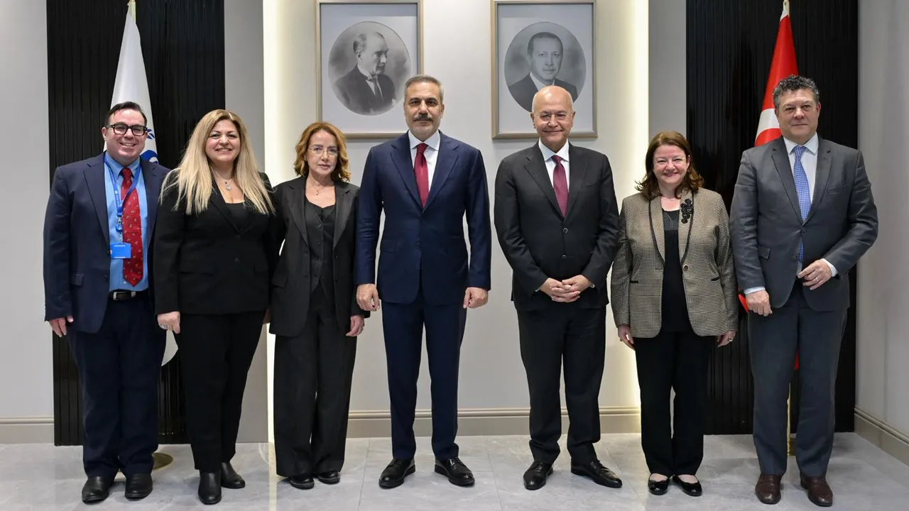 Fidan, BM Mülteciler Yüksek Komiseri Barham Salih ve beraberindeki heyeti kabul etti.