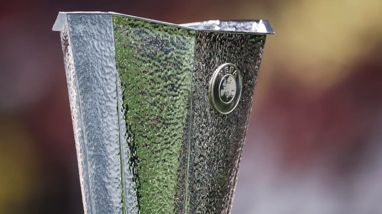 Avrupa Ligi play off maçları ne zaman başlıyor? Kura çekimiyle Fenerbahçenin rakibi belli olacak!