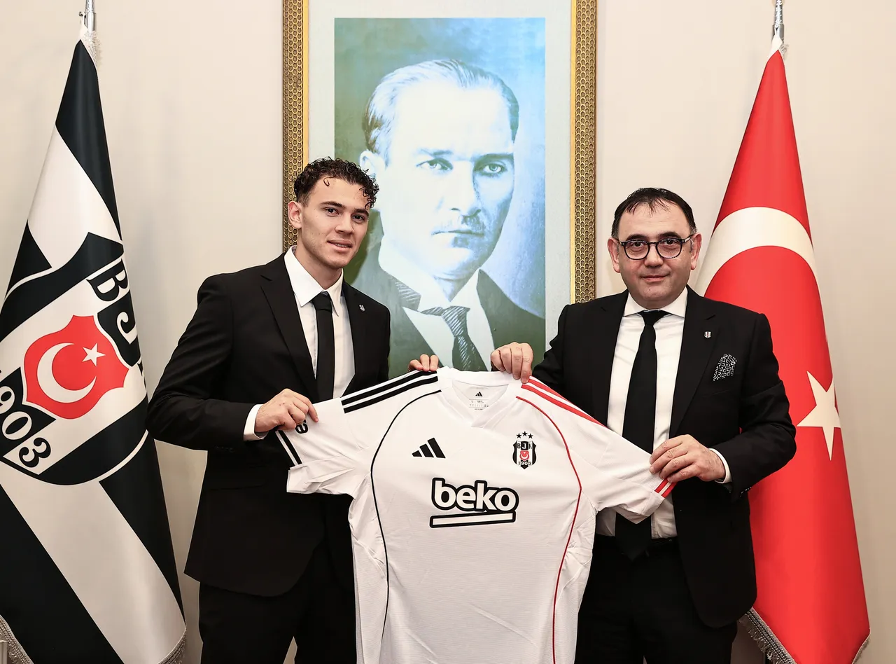 Beşiktaş'ın yeni transferi imzayı attı! Kristjan Asllani, Kartal oldu