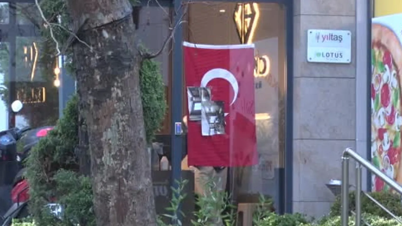 Beylikdüzü'nde siteye silahlı saldırı: 1 kişi ağır yaralandı