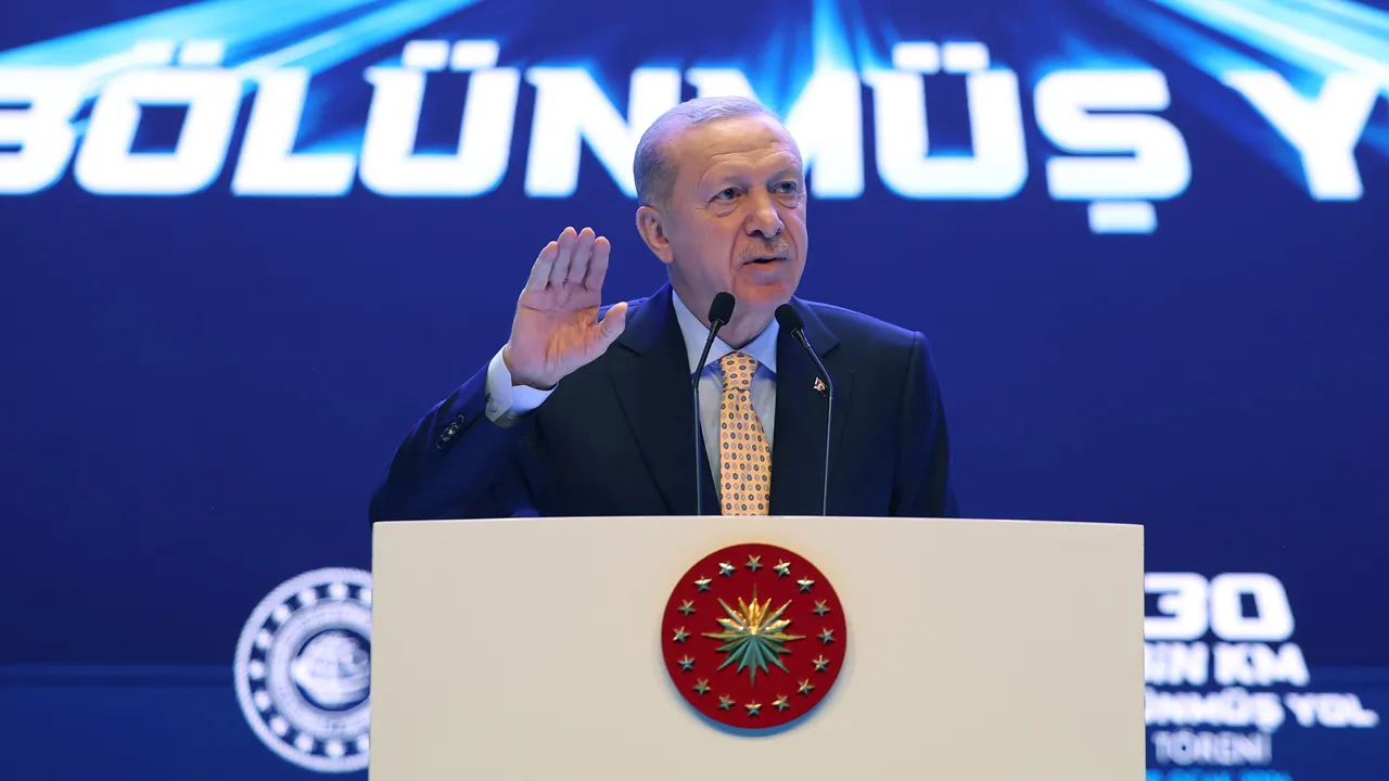 Cumhurbaşkanı Erdoğan'dan CHP'ye net soru: Bu karın ağrısı niye?