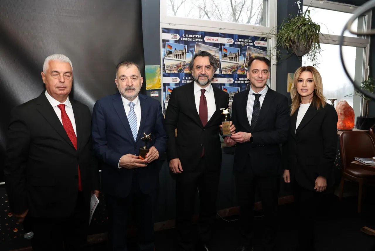 İş insanları Almanya’da buluştu! Yeni yatırım fırsatlarını konuştu