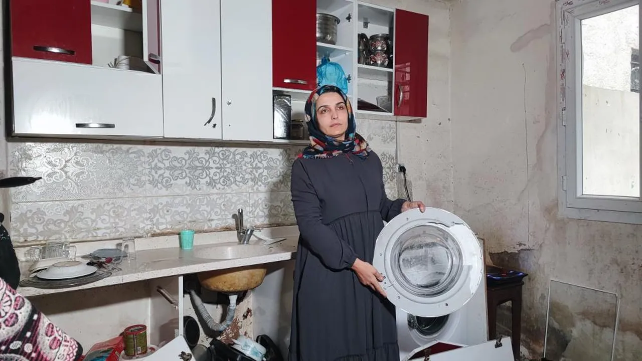 Kocası eşyalarını parçaladı! 4 çocuk annesinin 'Ölmek istemiyorum' feryadı