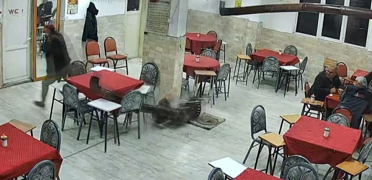 Müşterinin tavsiyesine uydu! Ortalık savaş alanına döndü... 'Bu da yapılmaz' dedirten olay