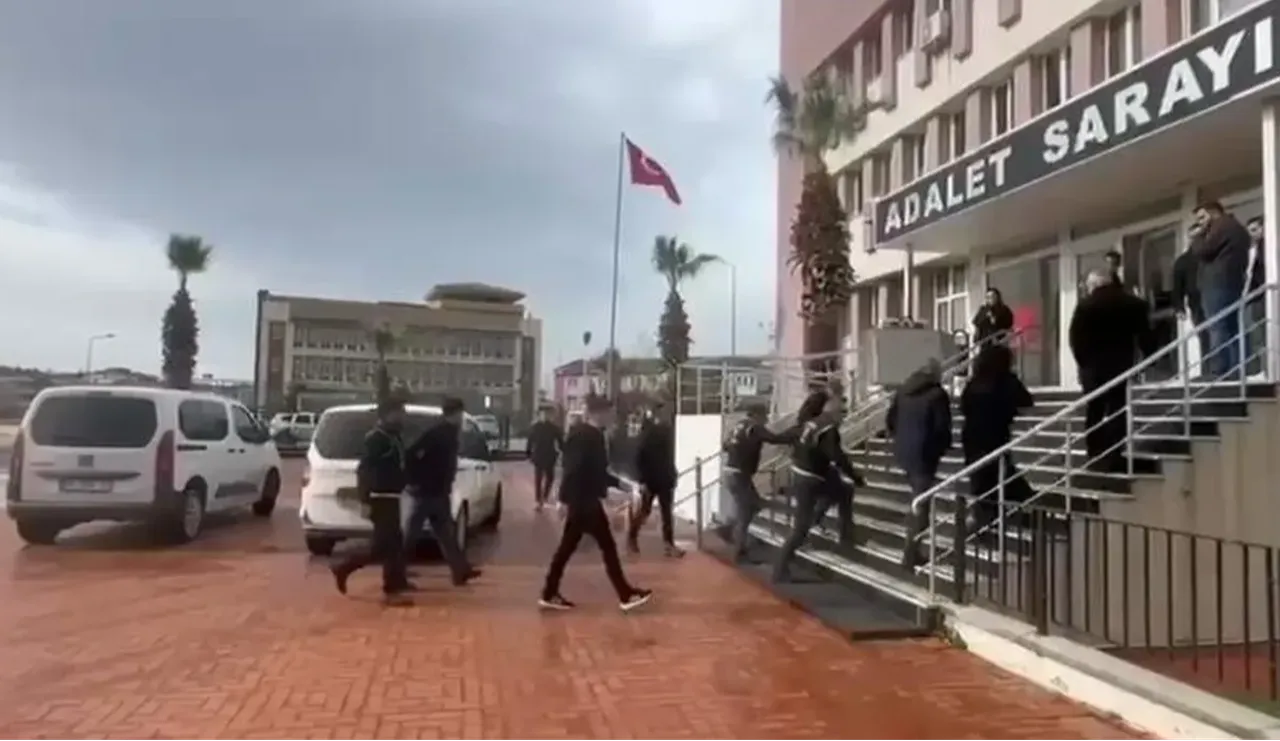 Yaşlı kadına çirkin tuzak! Sahte savcı ve başkomiser tutuklandı