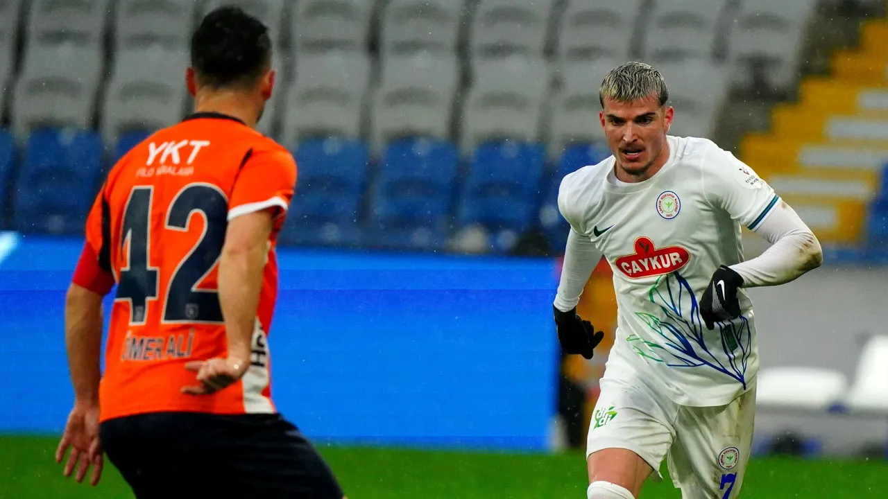 4 gollü düelloda Başakşehir'in galibiyet serisi bitti