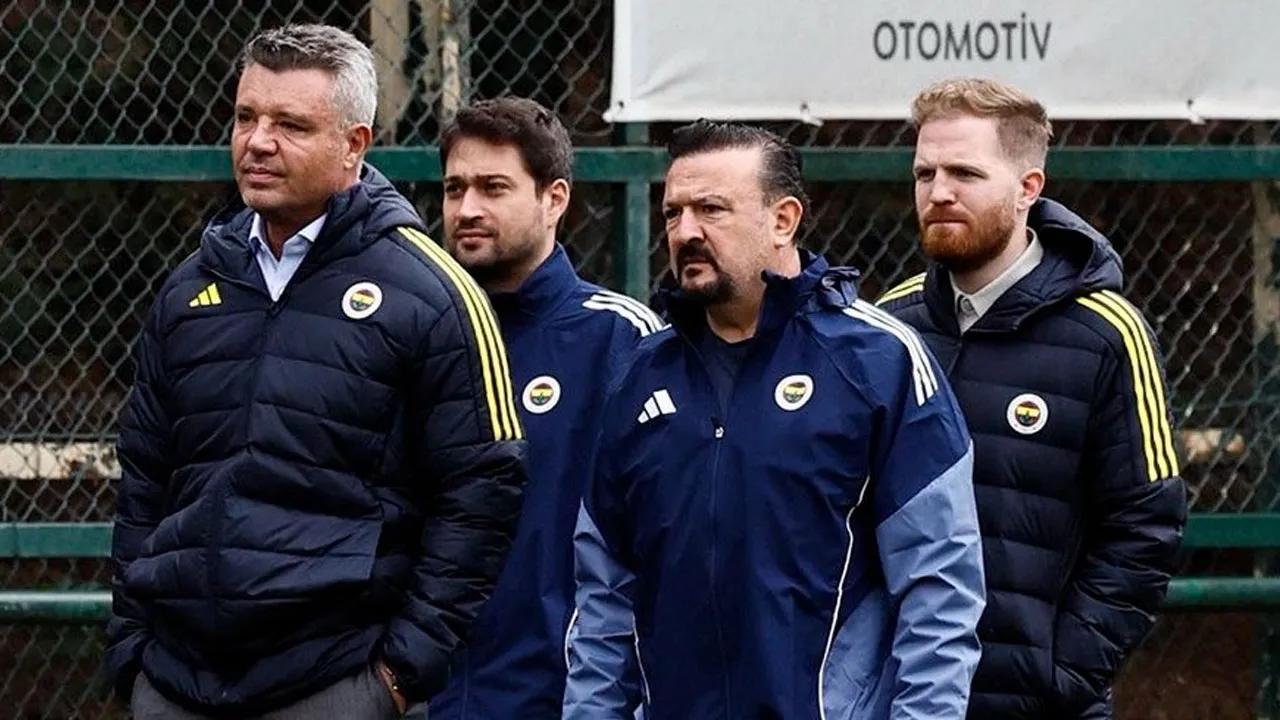 Fenerbahçe, golcü transferini bitirdi: Bu gece İstanbul'a geliyor