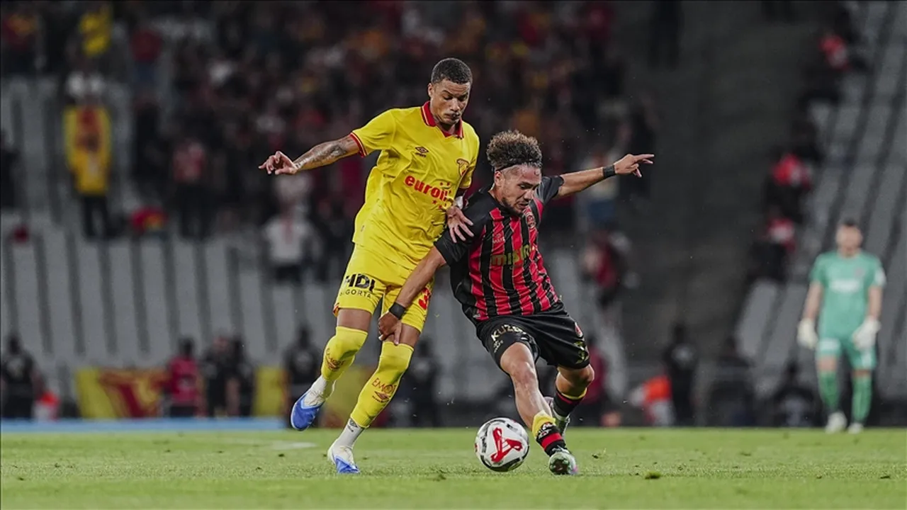 Göztepe Karagümrük maçı hangi kanalda canlı yayınlanacak, ne zaman, saat kaçta? Maçı Ömer Tolga Güldibi yönetecek!