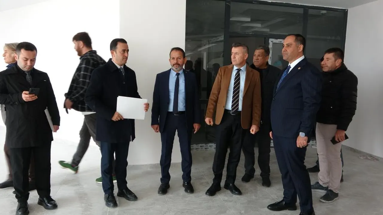 AK Parti Mersin Milletvekili Ali Kıratlı ve beraberindeki heyet proje hakkında bilgi aldı