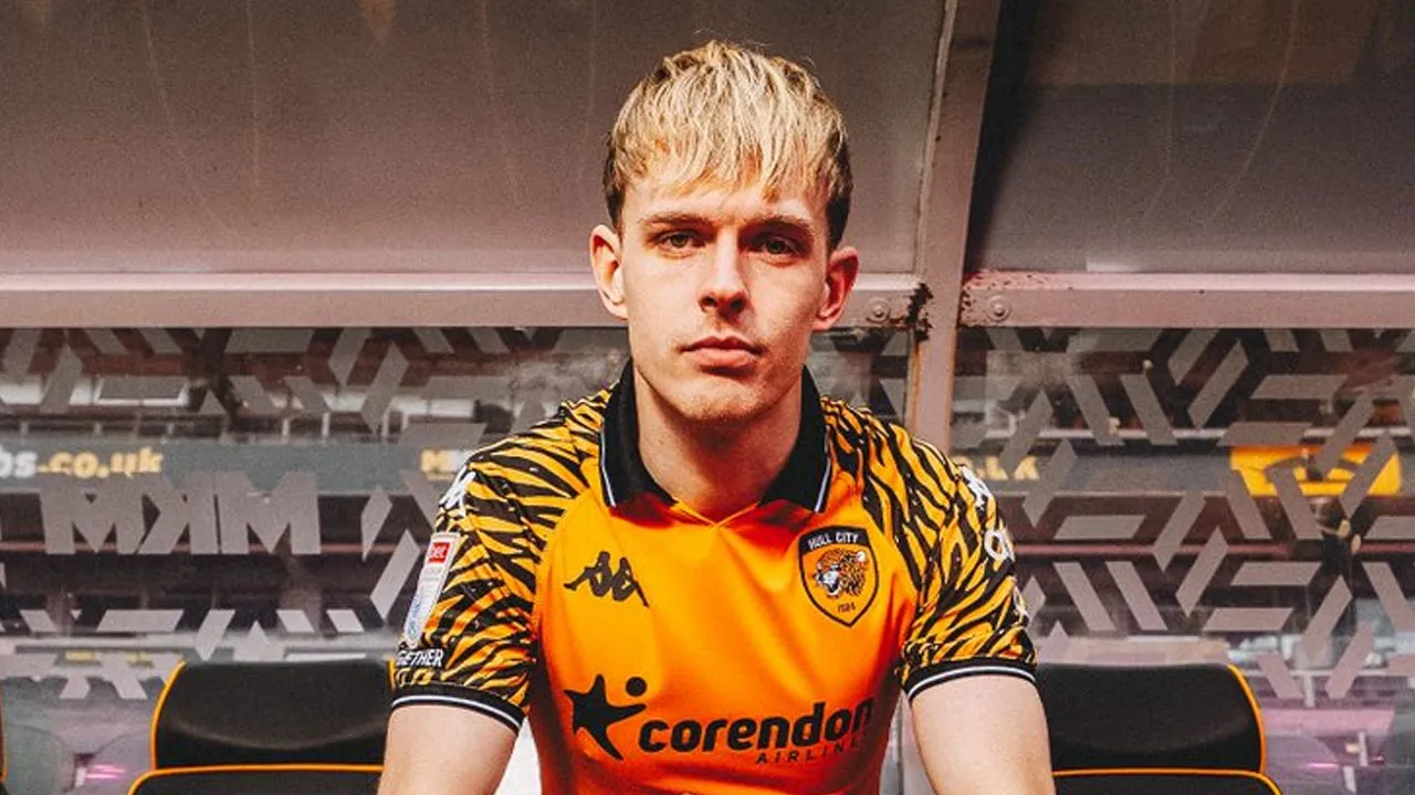 Hull City, Manchester United'dan transfer yaptı