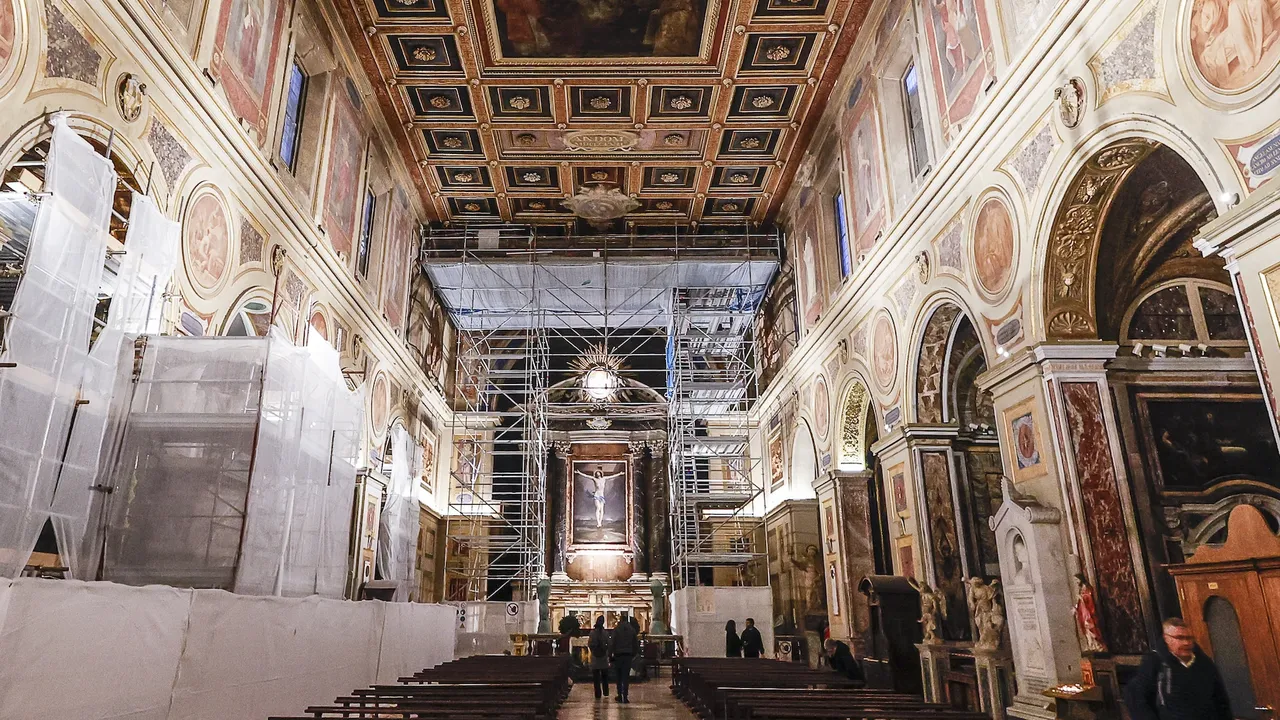 İtalya'da restorasyon krizi!