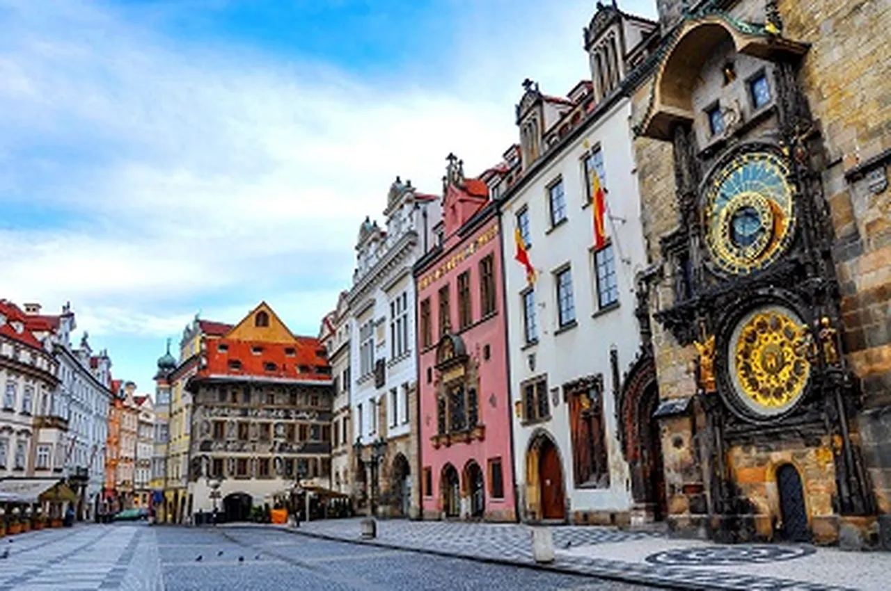 Eski şehir meydanı - 1