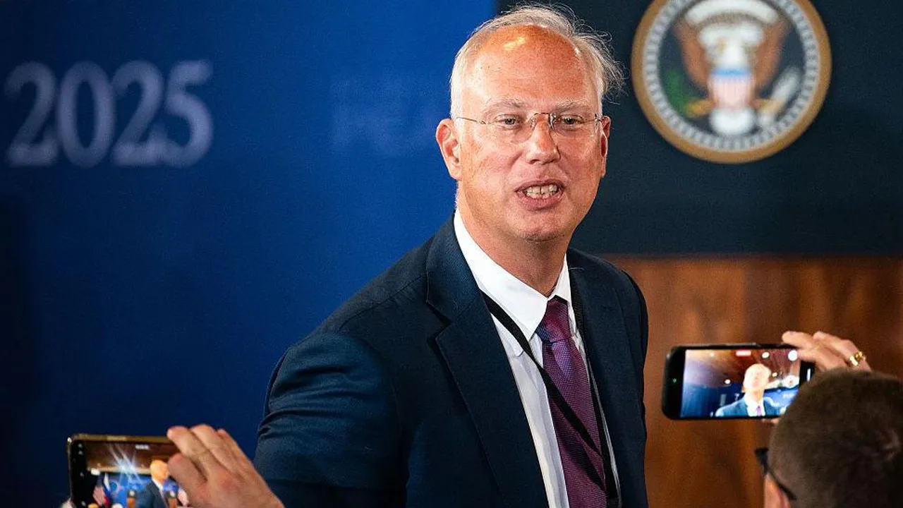 Savaşın akıbeti Florida’da mı çözülüyor? Putin’in elçisi ABD’li yetkililerle görüştü