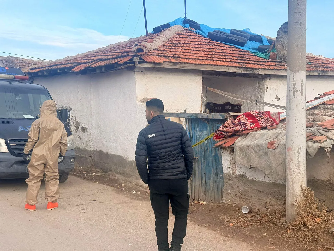 Ankara’da boya faciası! 3 tarım işçisi ve 1 bebek hastanelik oldu