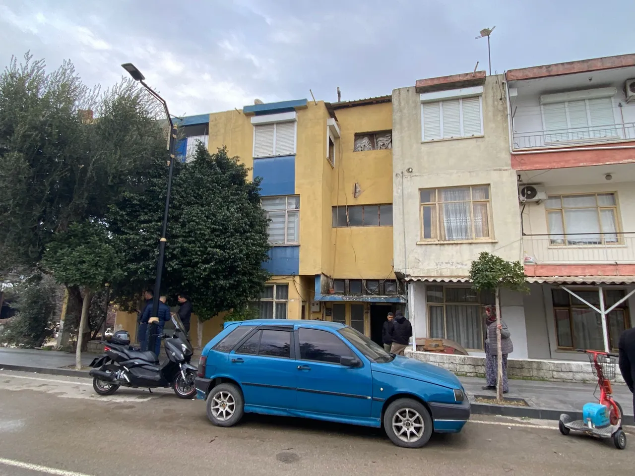 Antalyada kan donduran ‘baba’ vahşeti! Eşi ve 7 yaşındaki kızının boğazını kesti